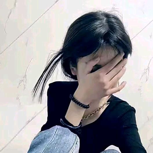小  情  緒.💤