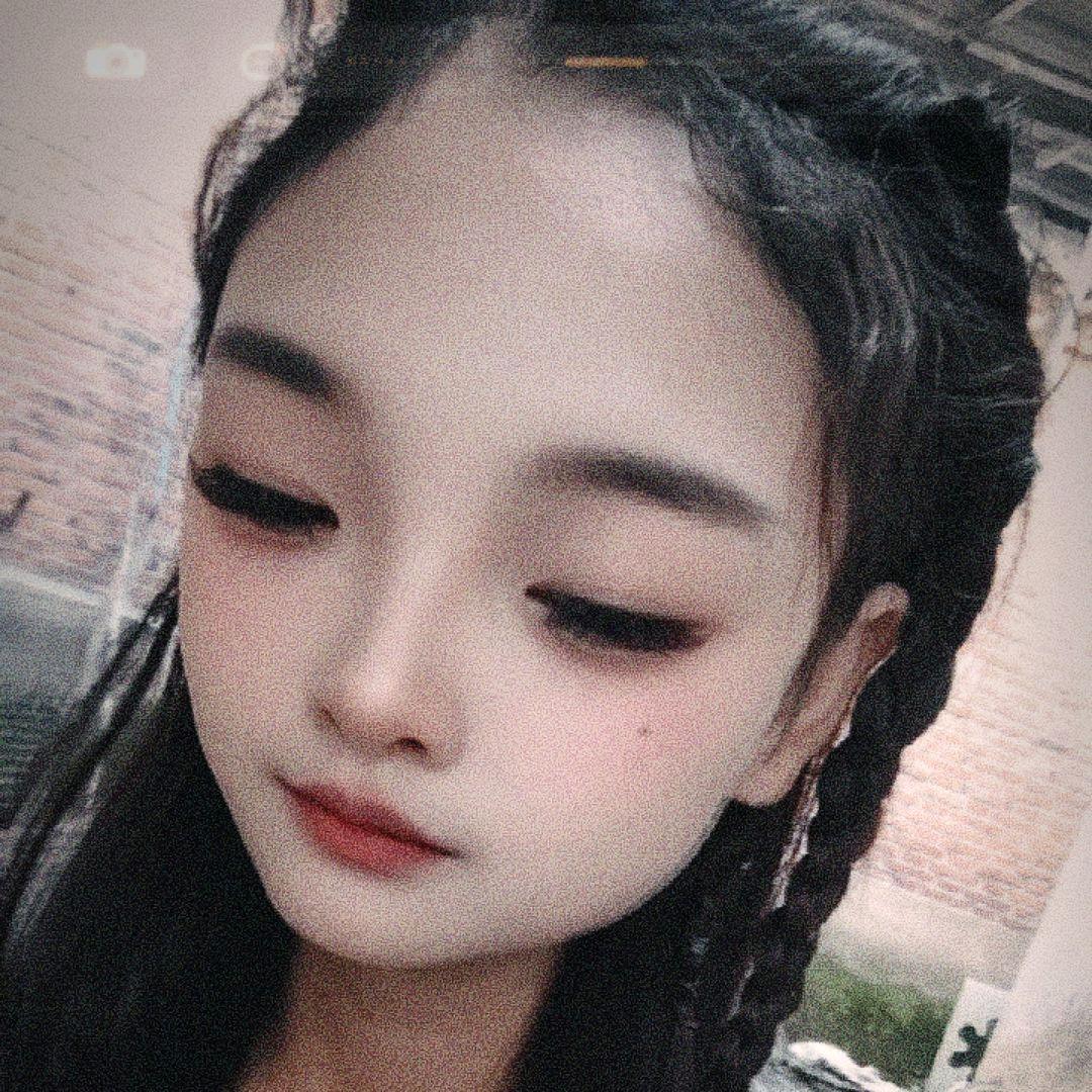 ღ᭄ꦿ是糖果吖