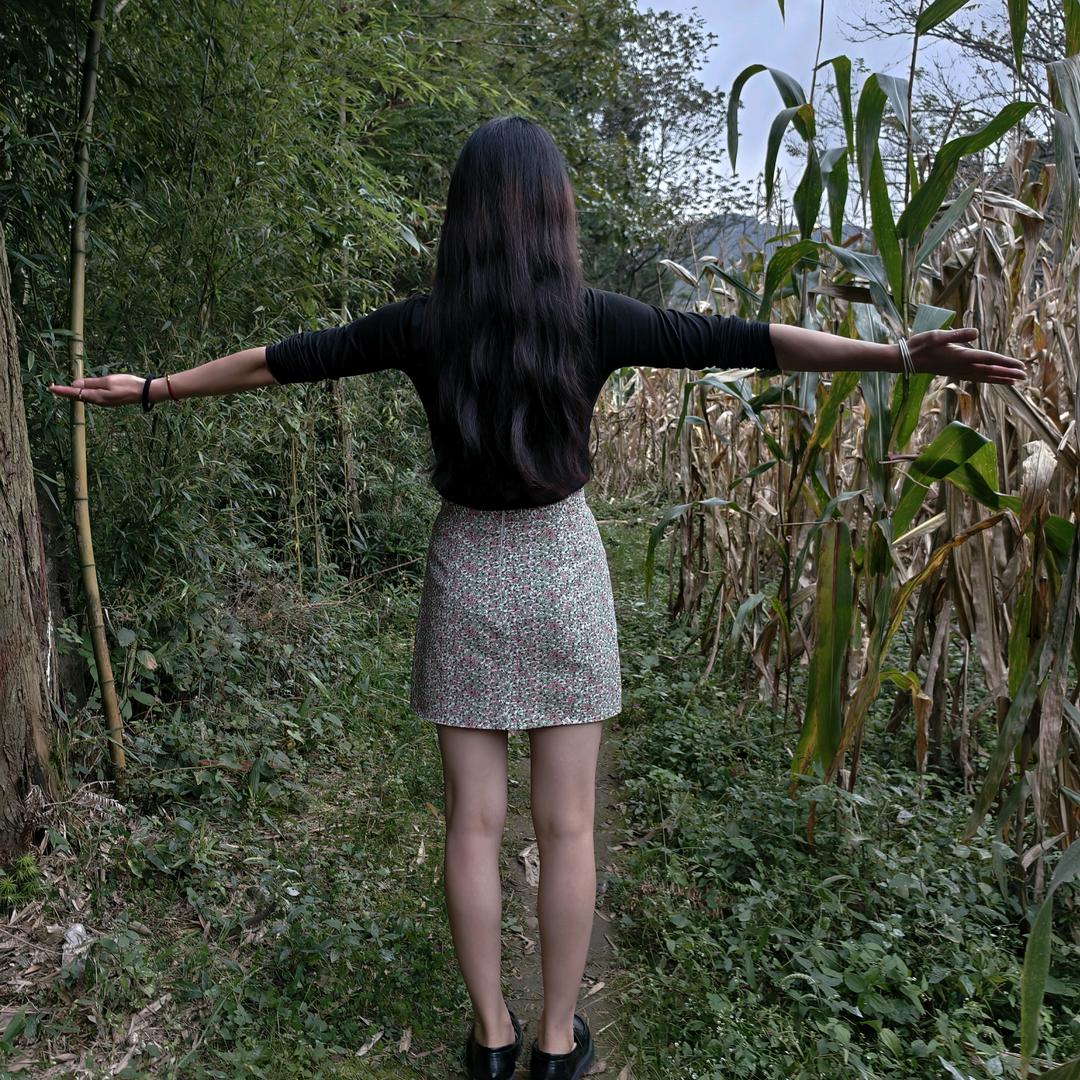 来.给姐笑一个ƪ(˘⌣˘)ʃ优雅