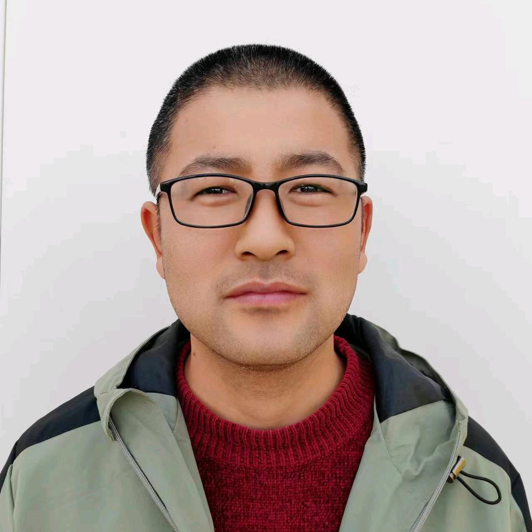 伟伟