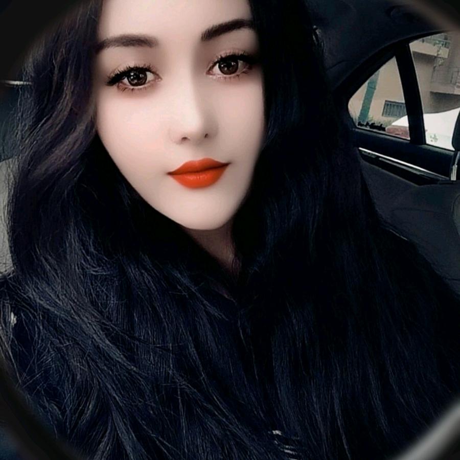 ...🖤.....