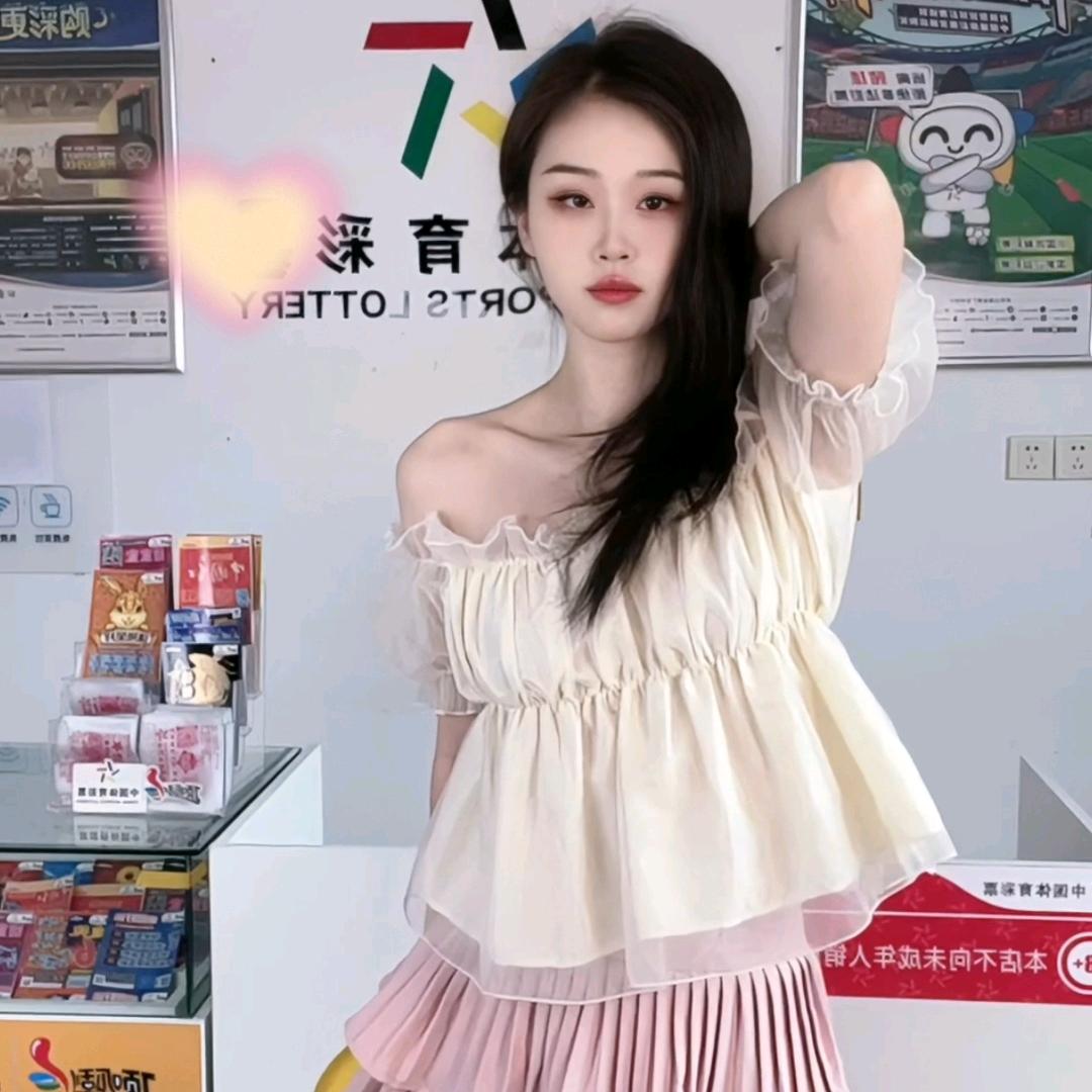 杨杨谈球