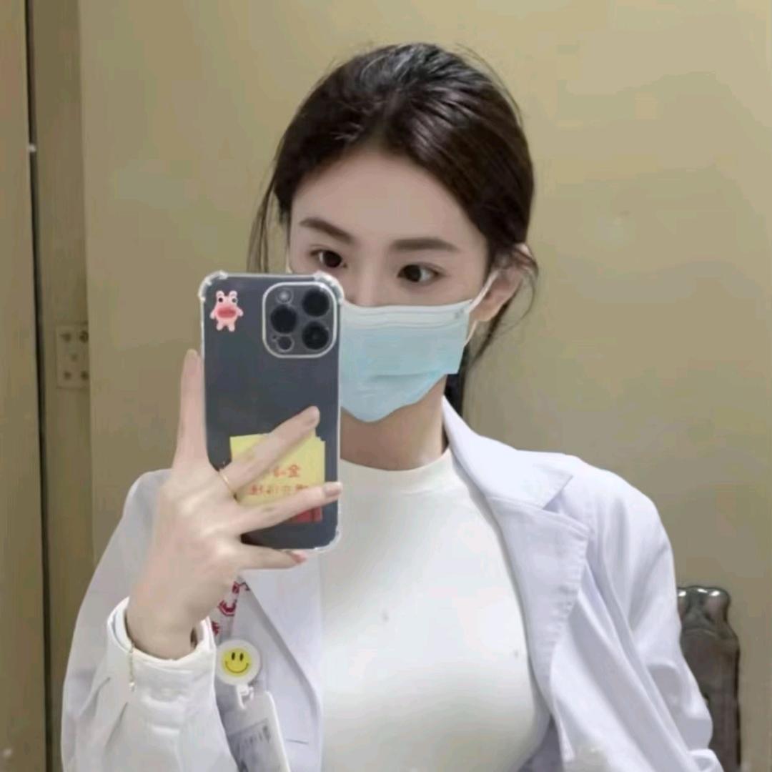 赤峰果冻妹，休，，家，  雀