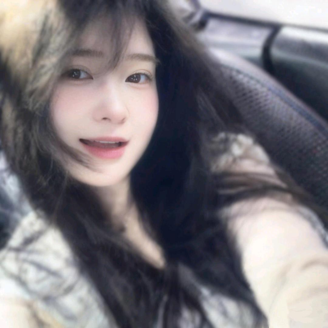 -周某  .