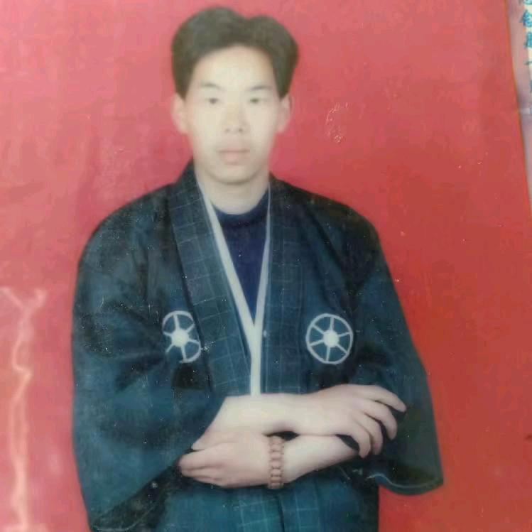 947825768