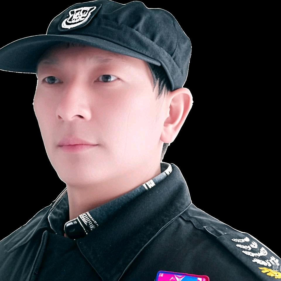 🐴李哥🐴