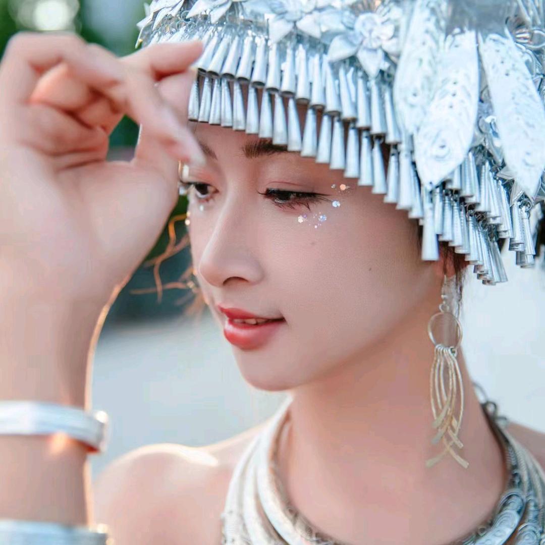 金小暖