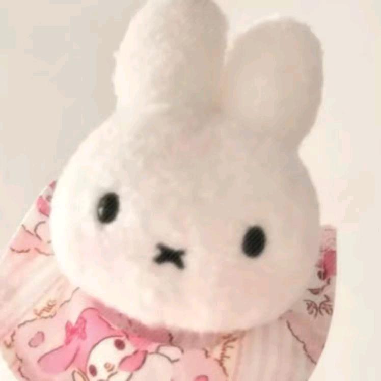 自恋的小花朵🌺🥀🥀🌼