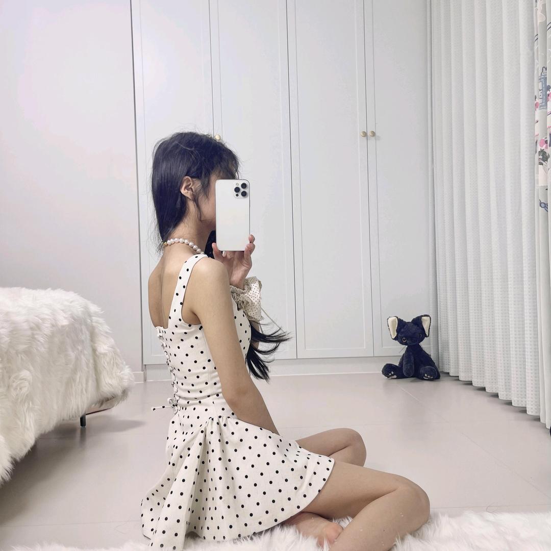 夏老师【爱穿搭】