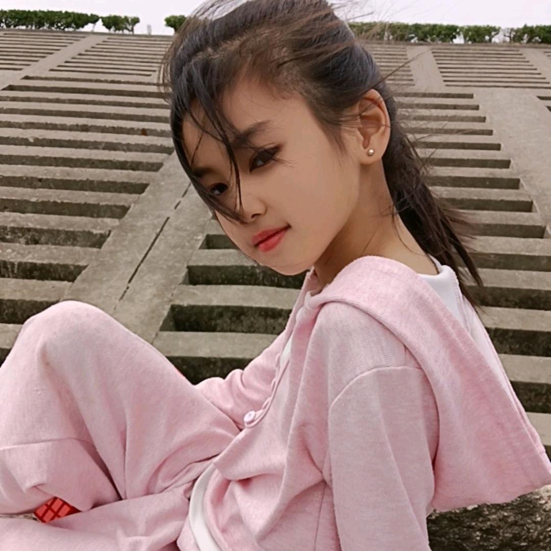 এꦿ࿐: Zhᴗang·ᰔ