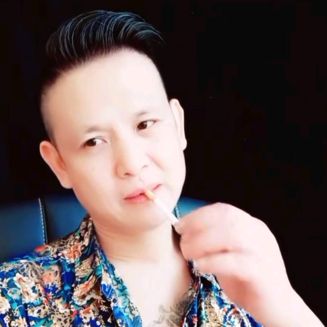江哥哥的故事🎬