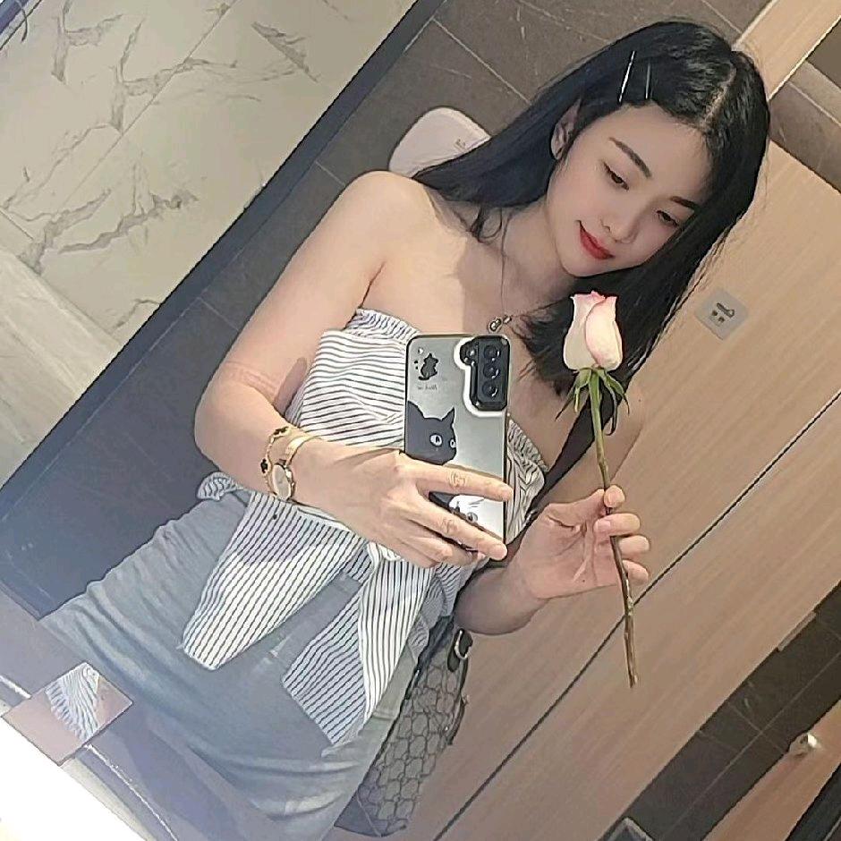 一只小梅子