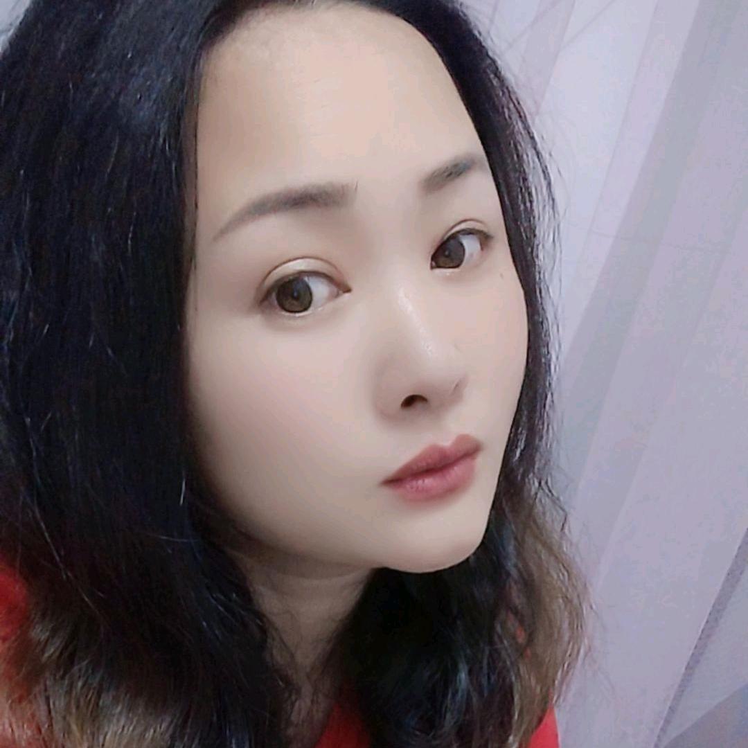 雯雯🍒🌸霏霏