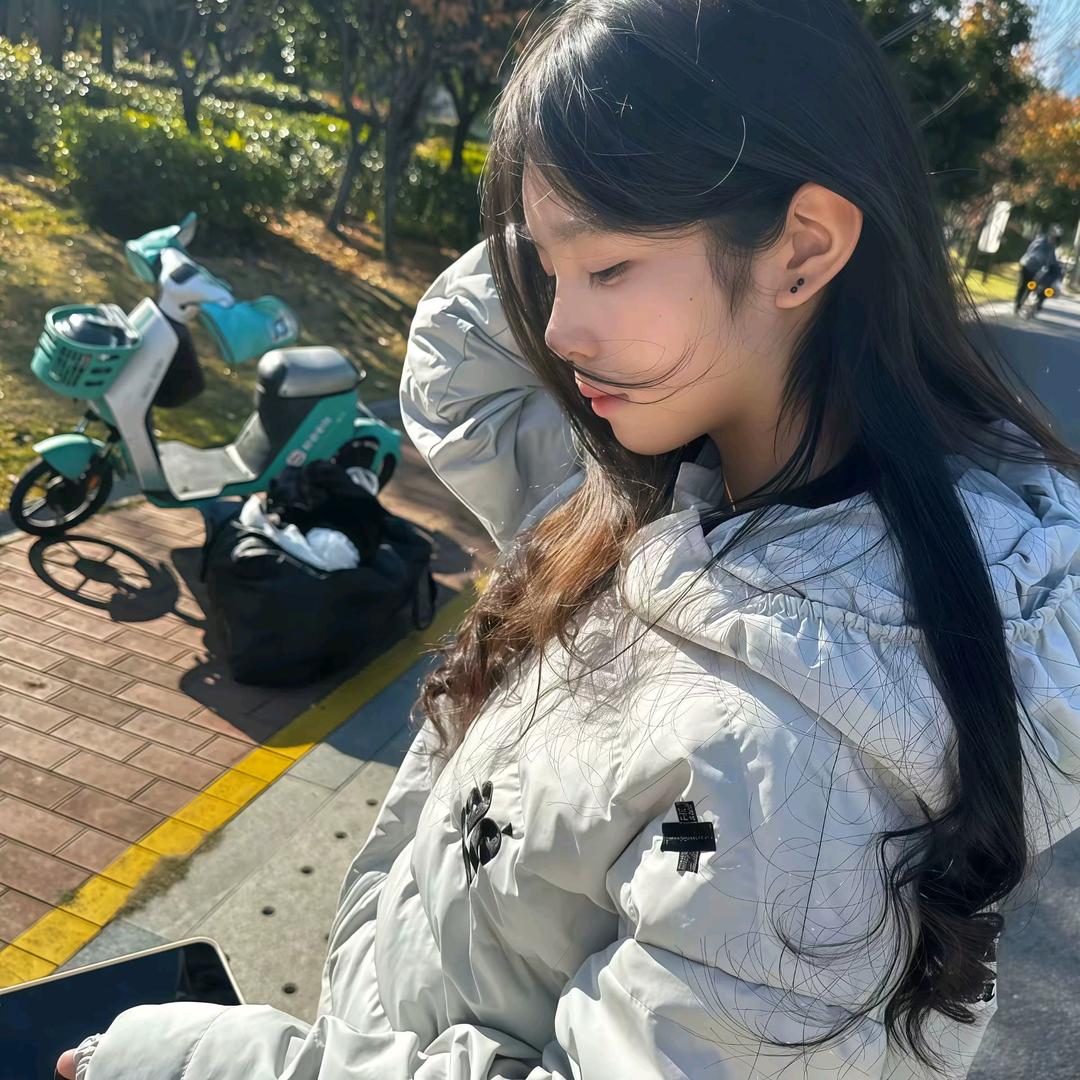 人穷不恋富家少