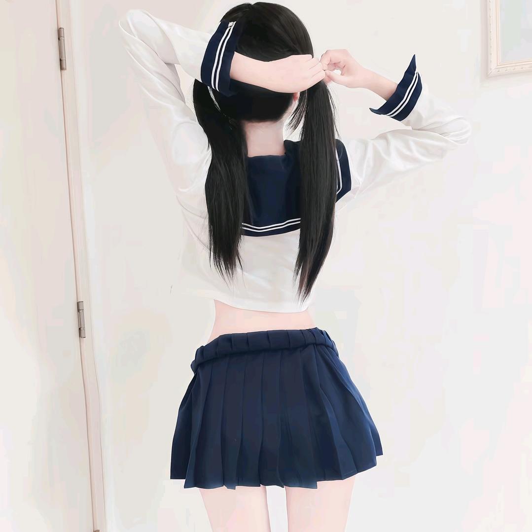 呆萝.