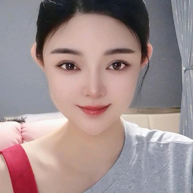 一凡（差点成美女）