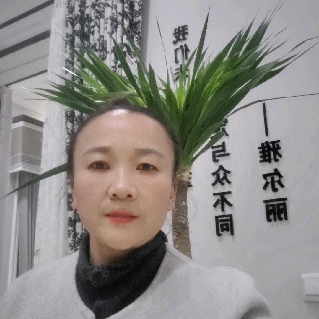 浚县雅尔丽窗帘墙布 （首播20点10分）