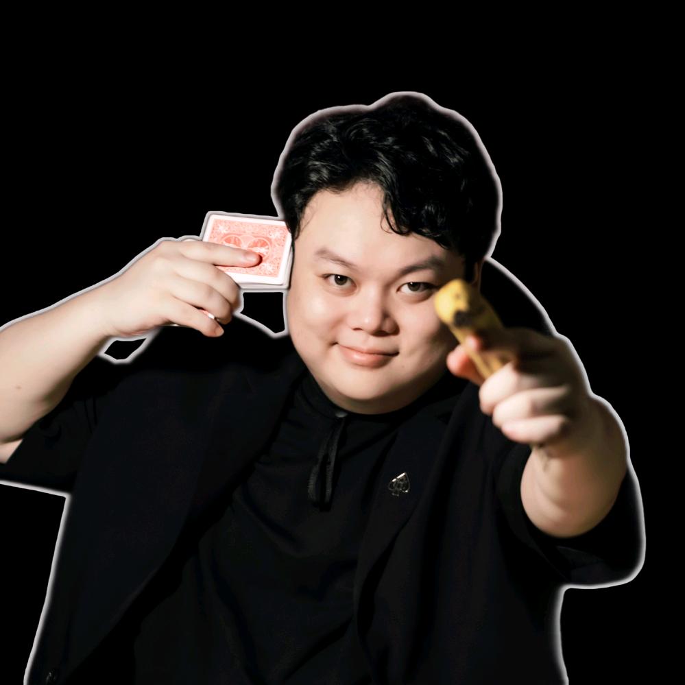 抽象派魔术师曾小浩