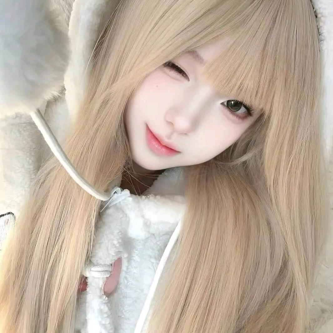 小桃子（想破500粉丝）