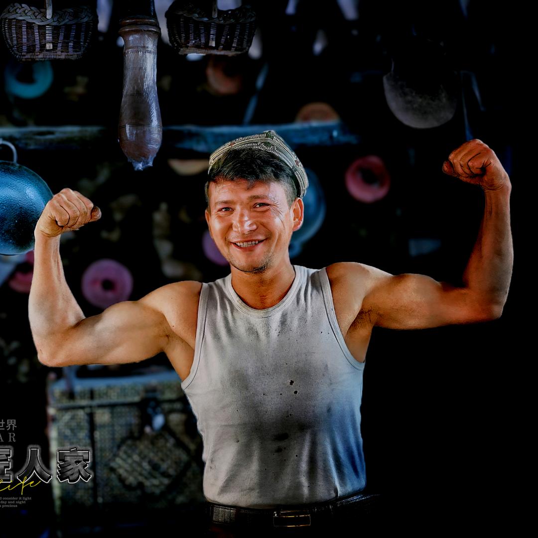 @。麦麦提榔头。