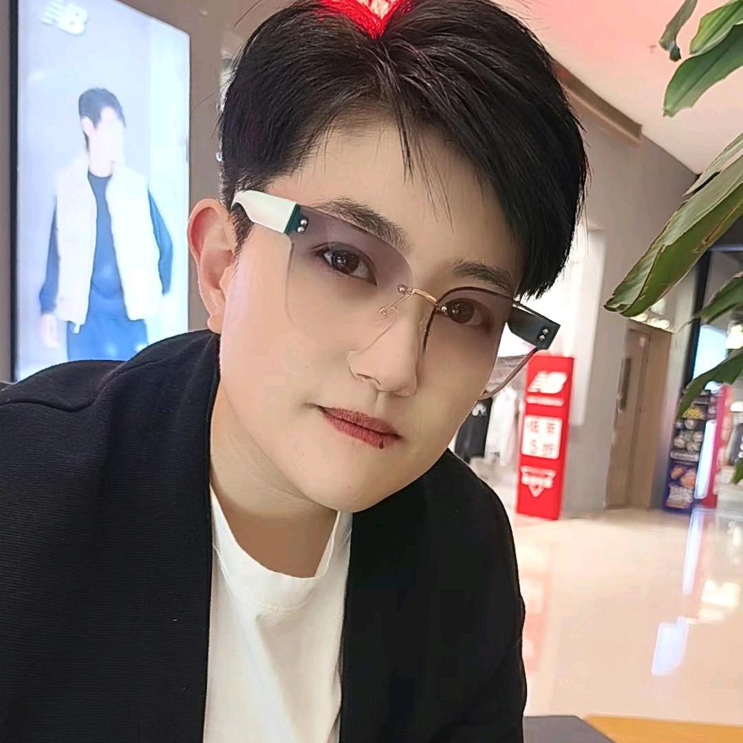 @口是心非@