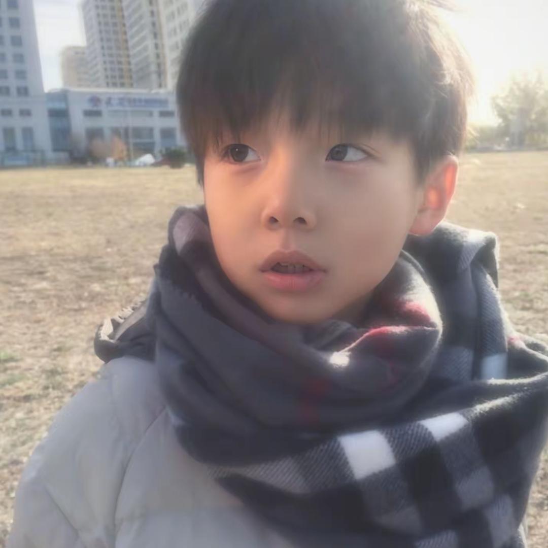 小冷同学