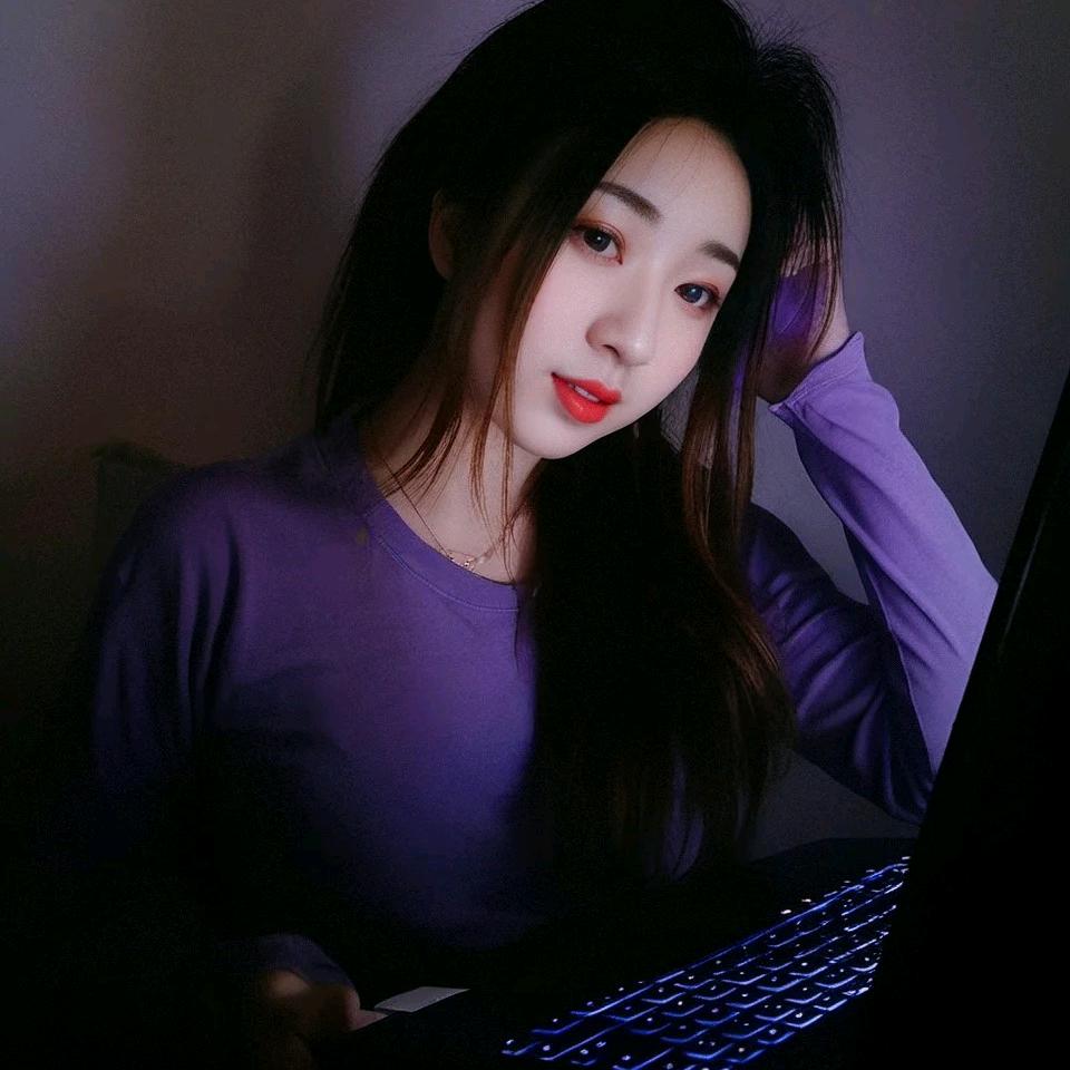 প꯭᨞一湖🌙月色💕