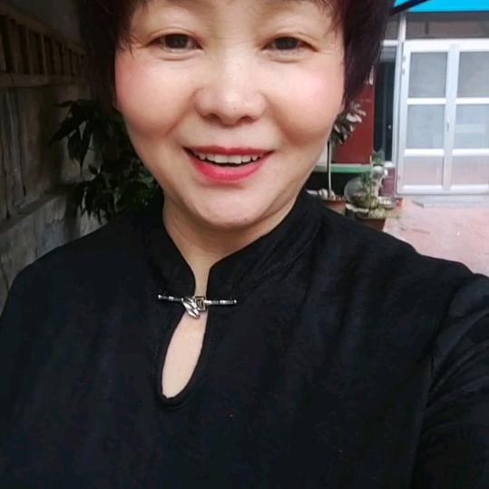 刘菊