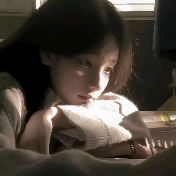 惊鱼๓ᐝ