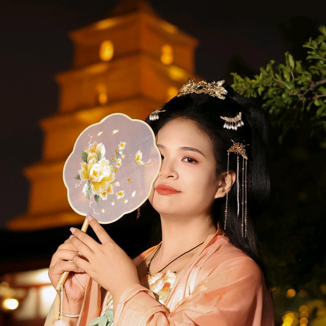 我姓管💋却管不了你