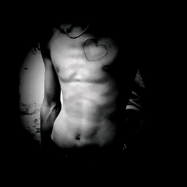 烟云淼淼（爱懒猫）