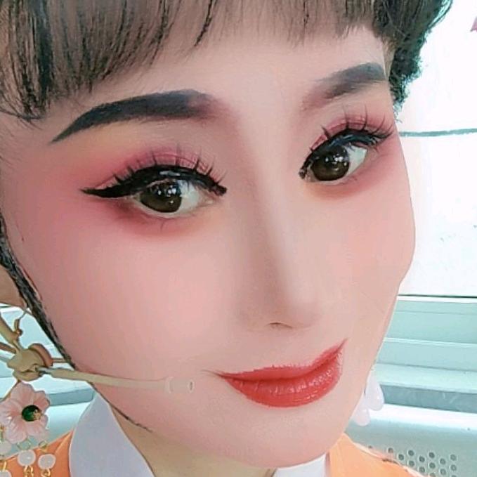 爱越人