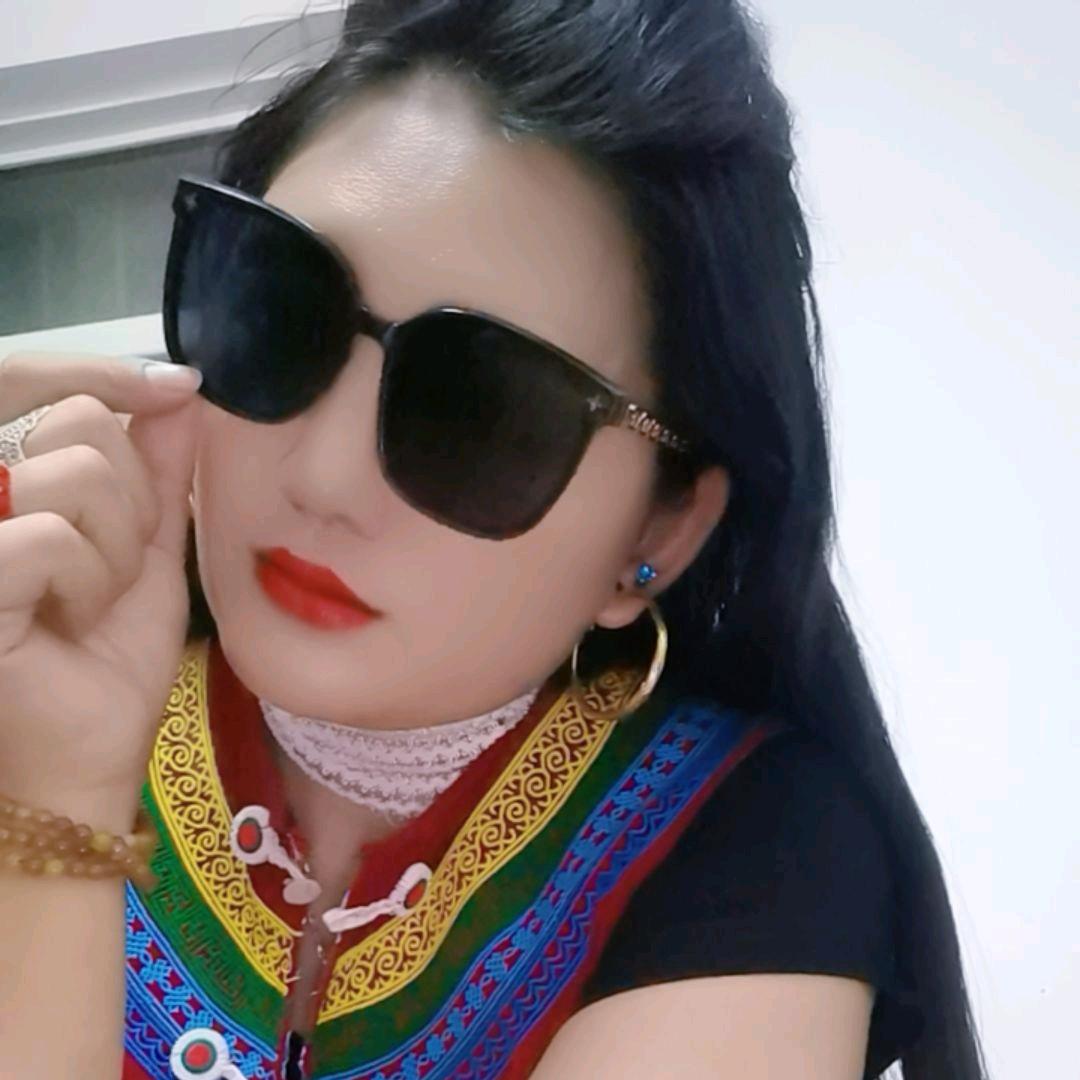 小英英