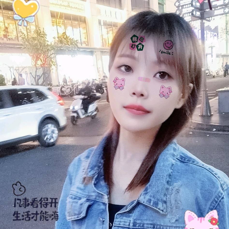 四月如雨