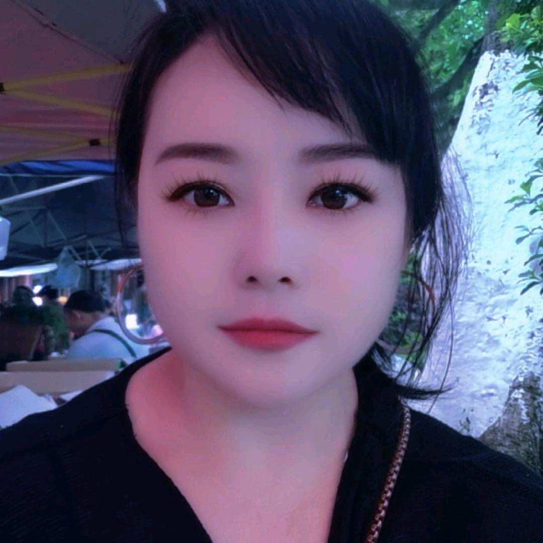 赖佳雯