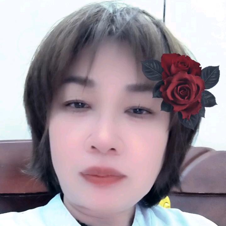 升起的太阳。