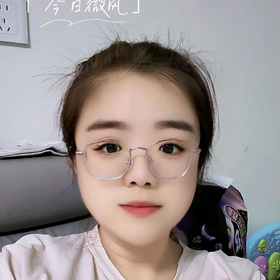 霄冰