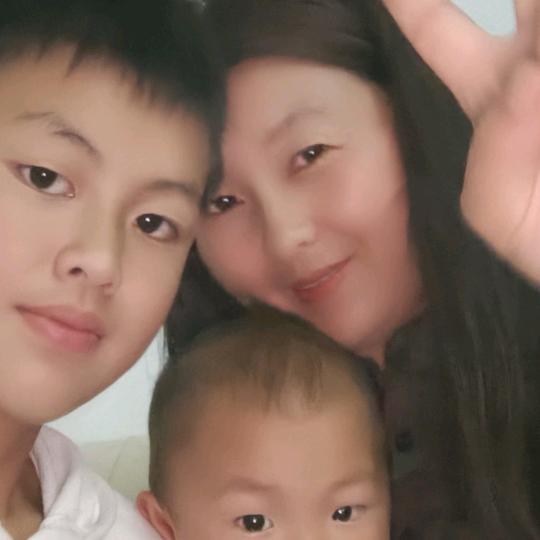 专业收割机柳美兰