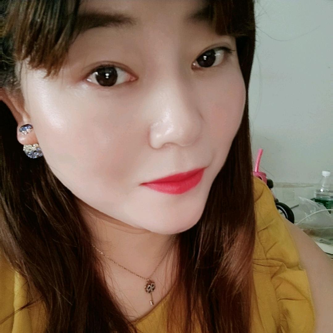 路边的蔷薇