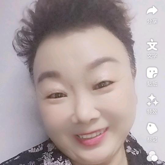 大脸姐