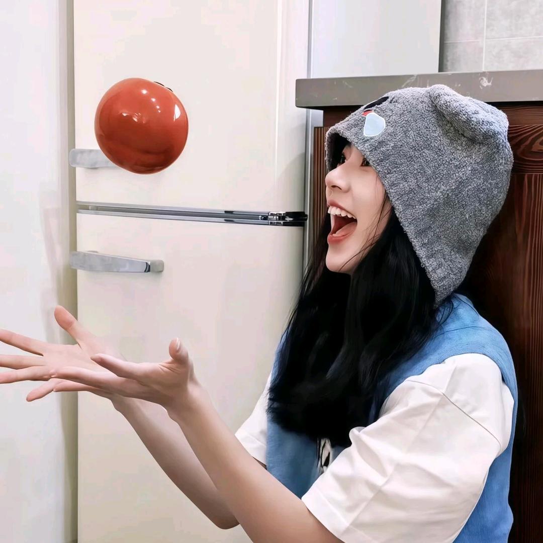 高冷的碎碎冰.🍌