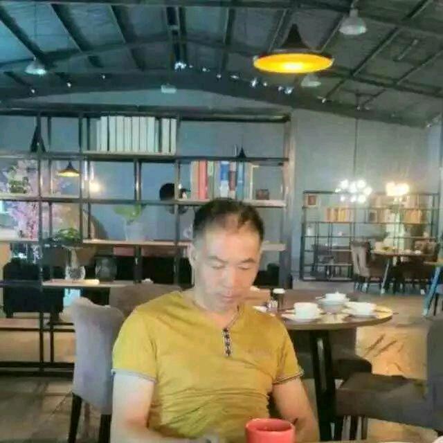 活着为了更好的明天！