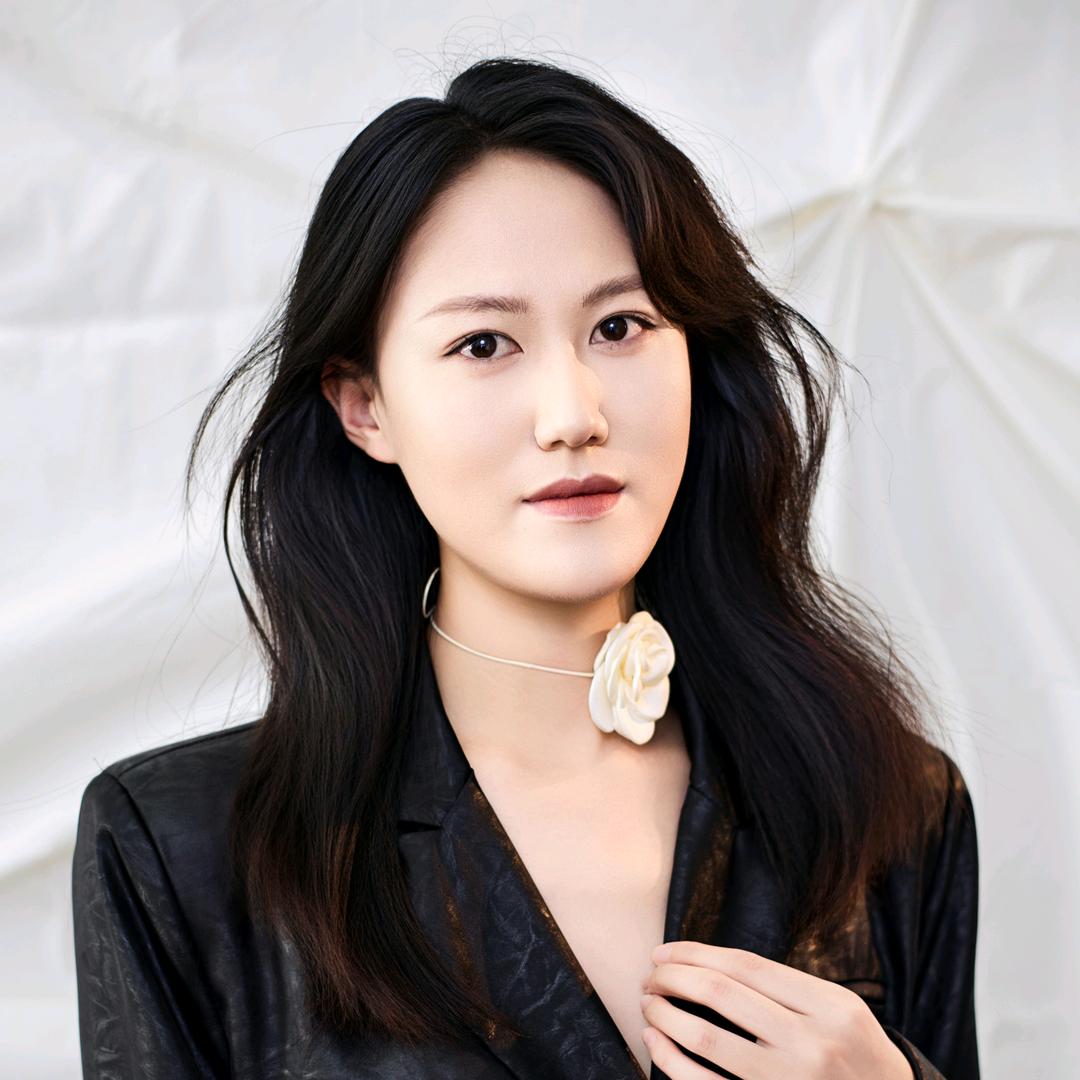 禧妆化妆师 牛牛