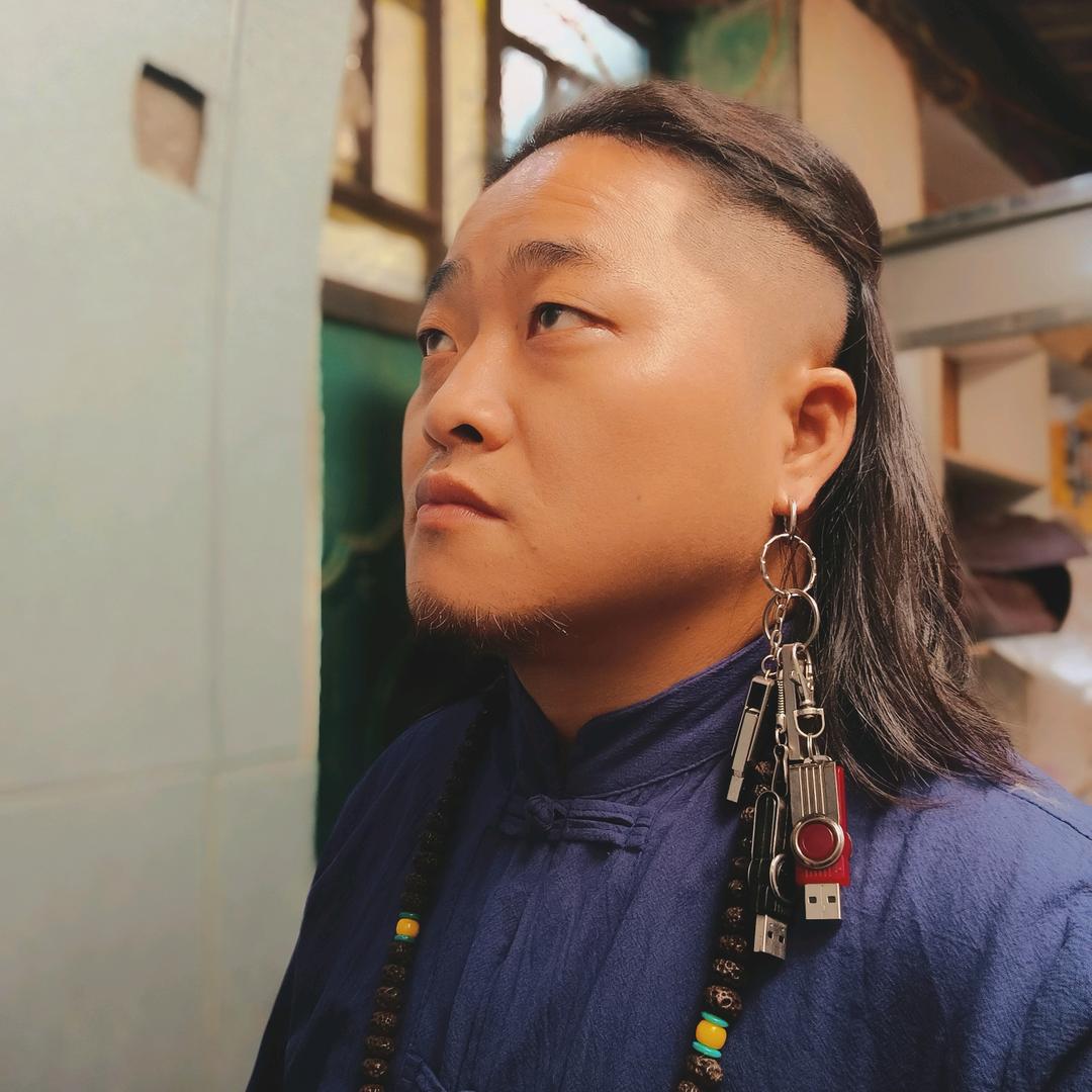 左手哥(模仿演绎)