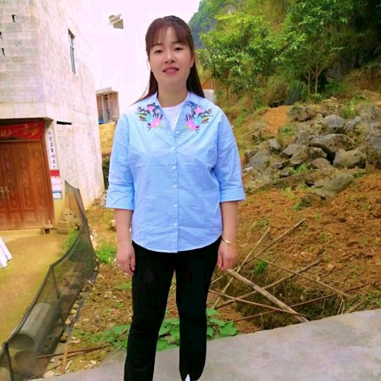 个人好开心