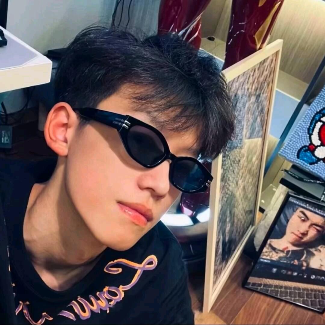 Tㅤㅤㅤ