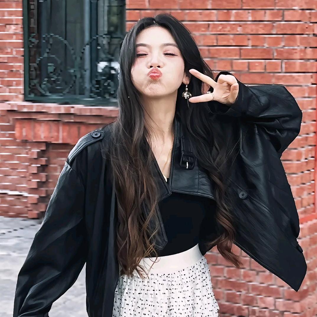 千屿sheila～穿搭分享