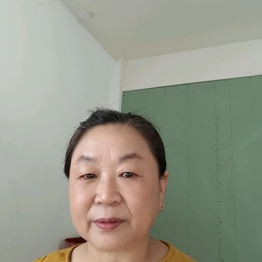 罗群