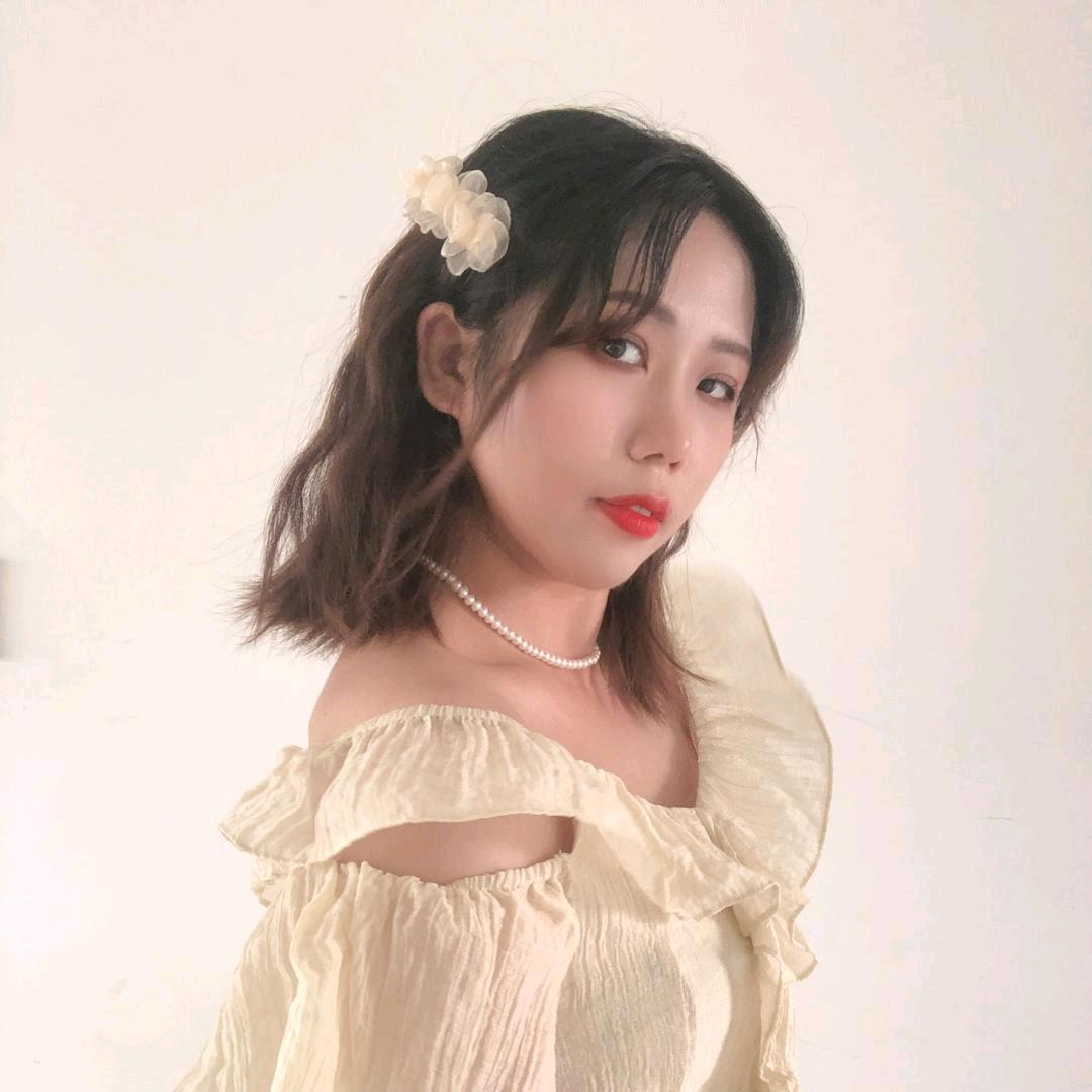 张花花吖🌸