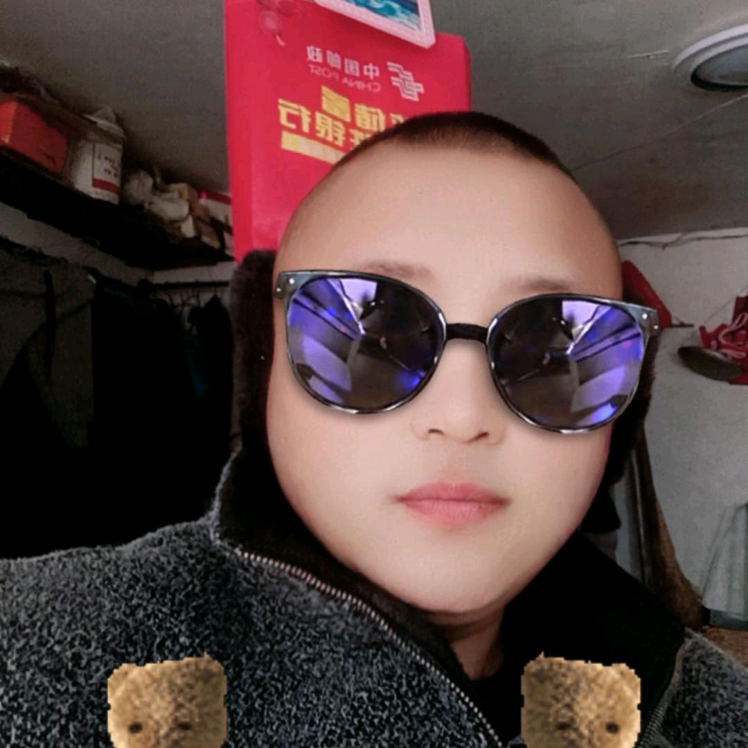 王桂洋单身带着儿子